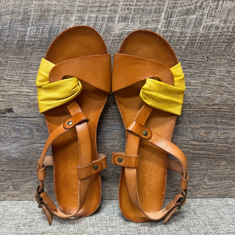 Go Green Berlin Leather Sandals Made in Spain SZ 40 Boho Featival Vacation